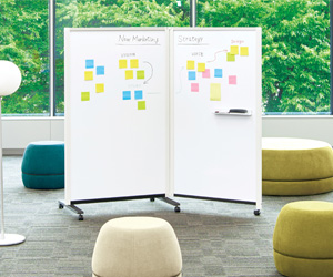 パーティション連結タイプホワイトボード利用シーン