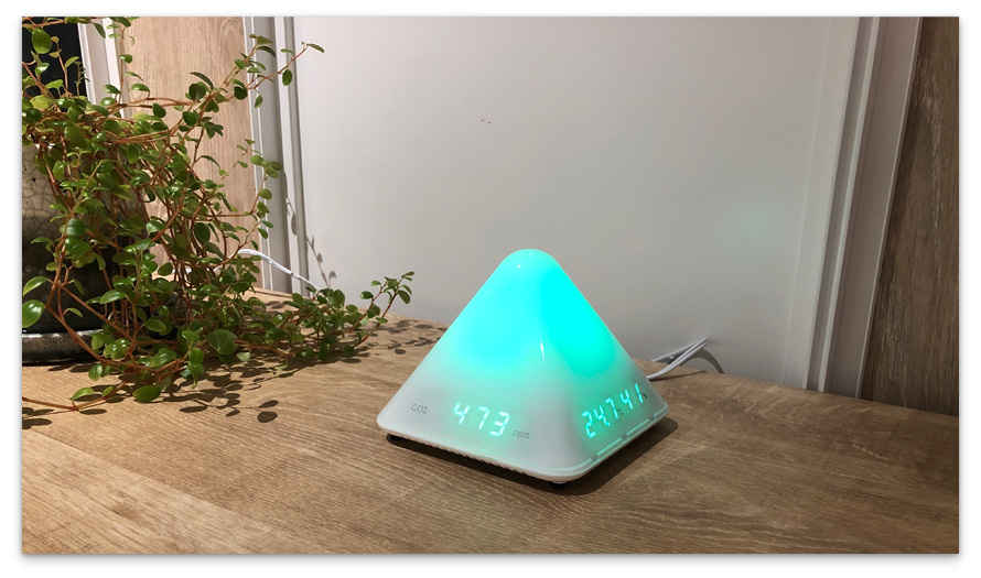 CO2モニター使用イメージ